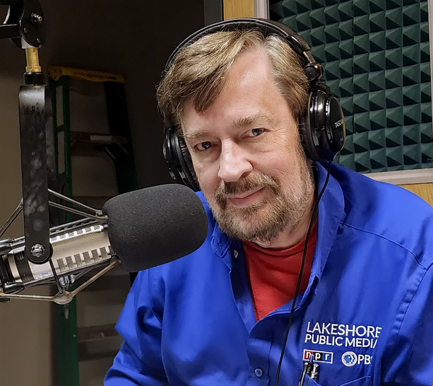 Larry A Brechner Radio Pledge Host